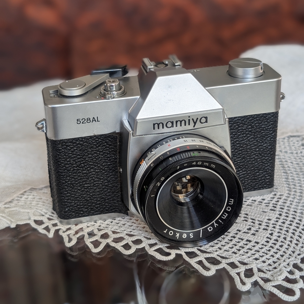 Mamiya 528AL Silver Film Camera